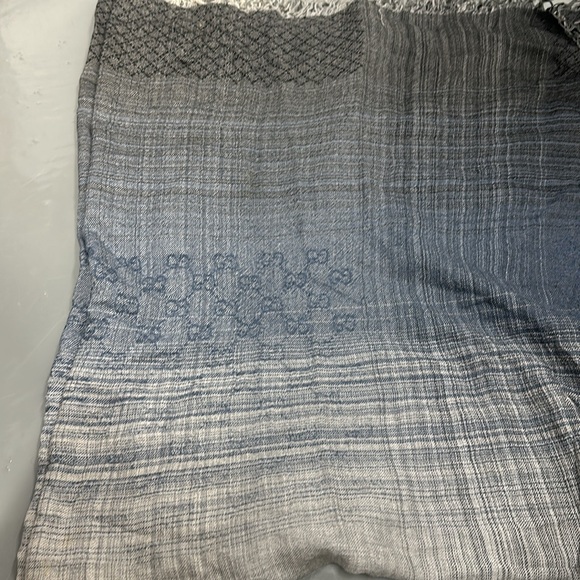 Gucci shawl - Picture 2 of 2